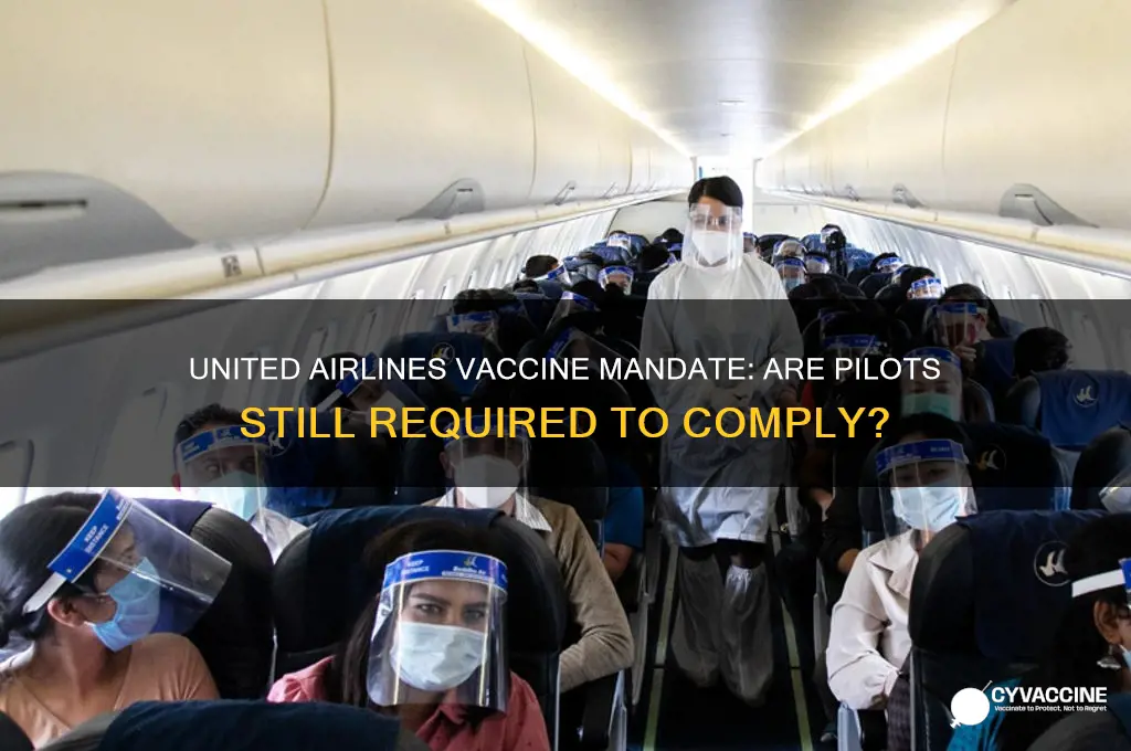 is united airlines still requirig vaccines for pilots